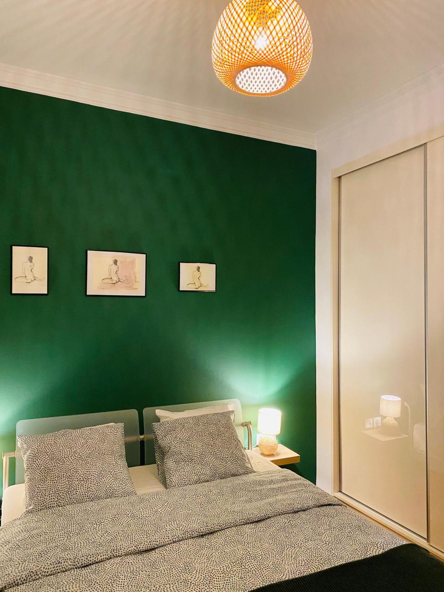 Antinoros Inn, Stylish Apartment,3' To Metro 雅典 外观 照片
