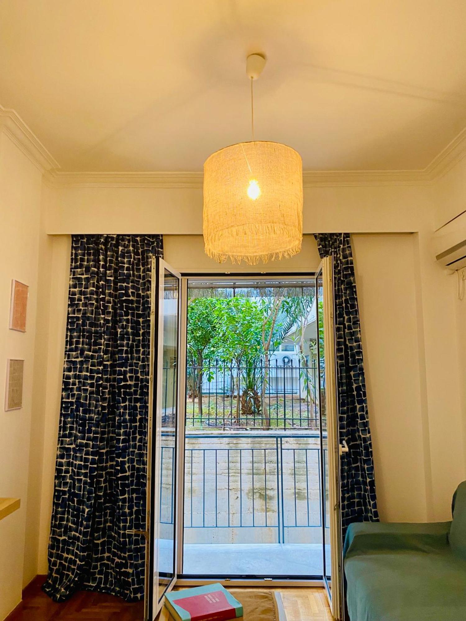 Antinoros Inn, Stylish Apartment,3' To Metro 雅典 外观 照片