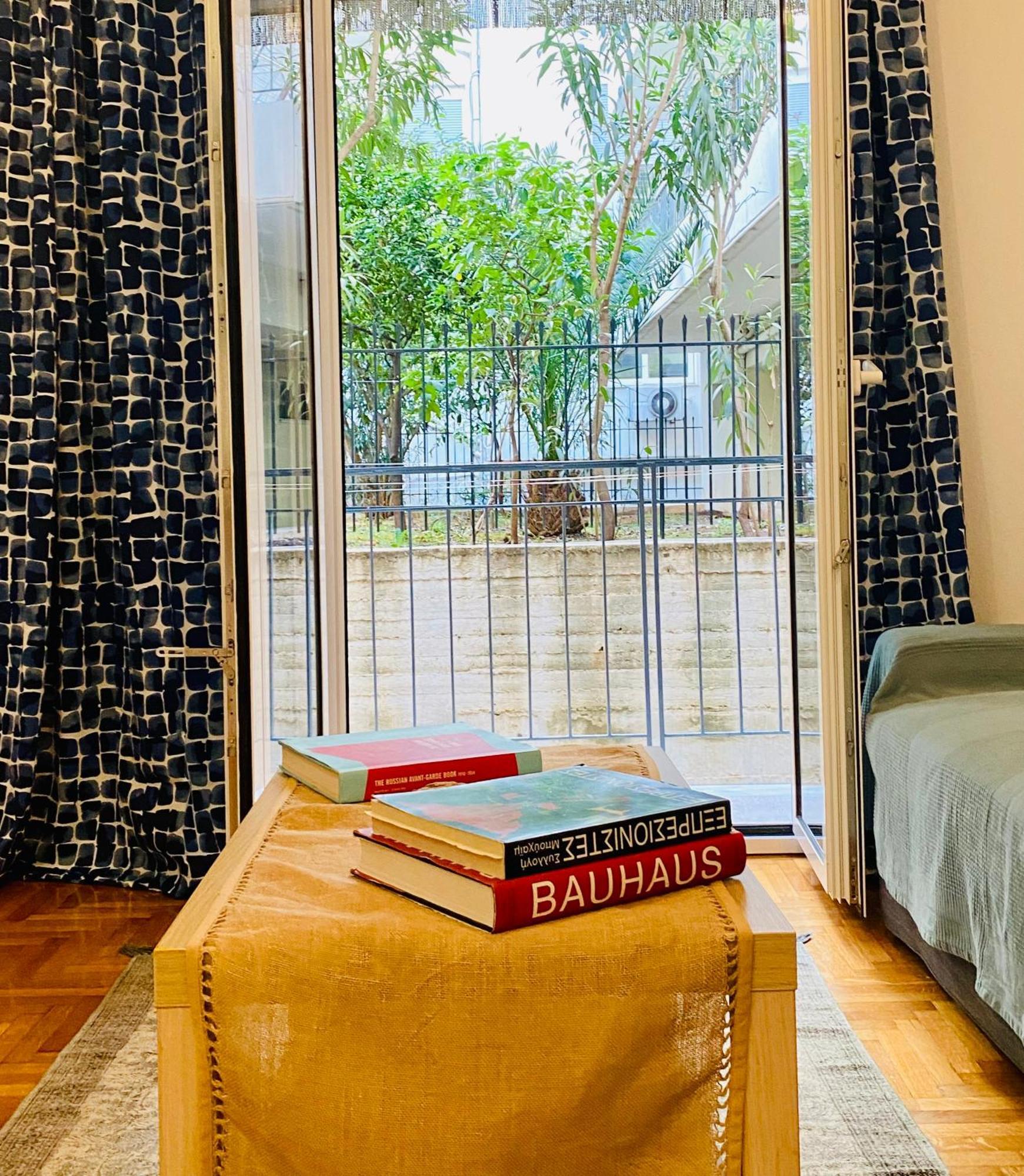 Antinoros Inn, Stylish Apartment,3' To Metro 雅典 外观 照片