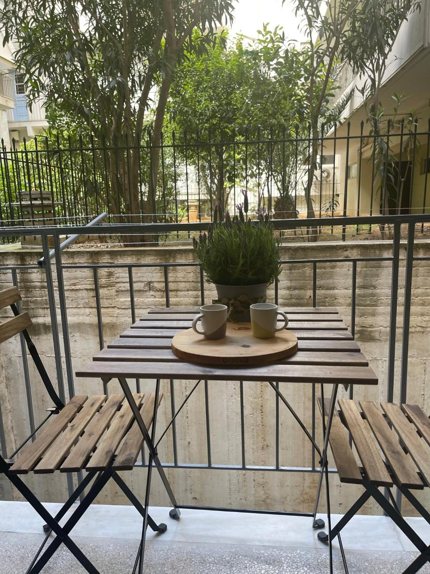 Antinoros Inn, Stylish Apartment,3' To Metro 雅典 外观 照片